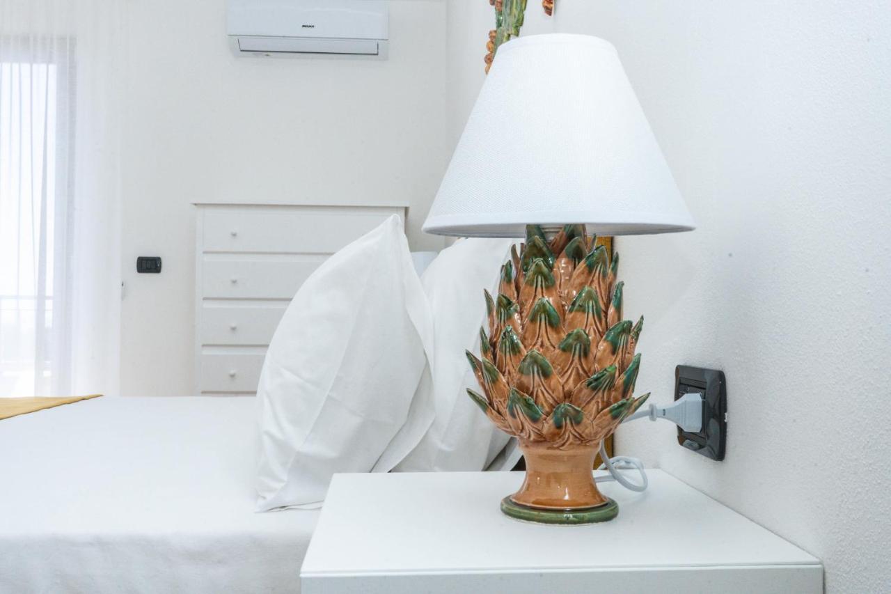 مبيت وإفطار لا كاستيلا Relais Ruggiero المظهر الخارجي الصورة