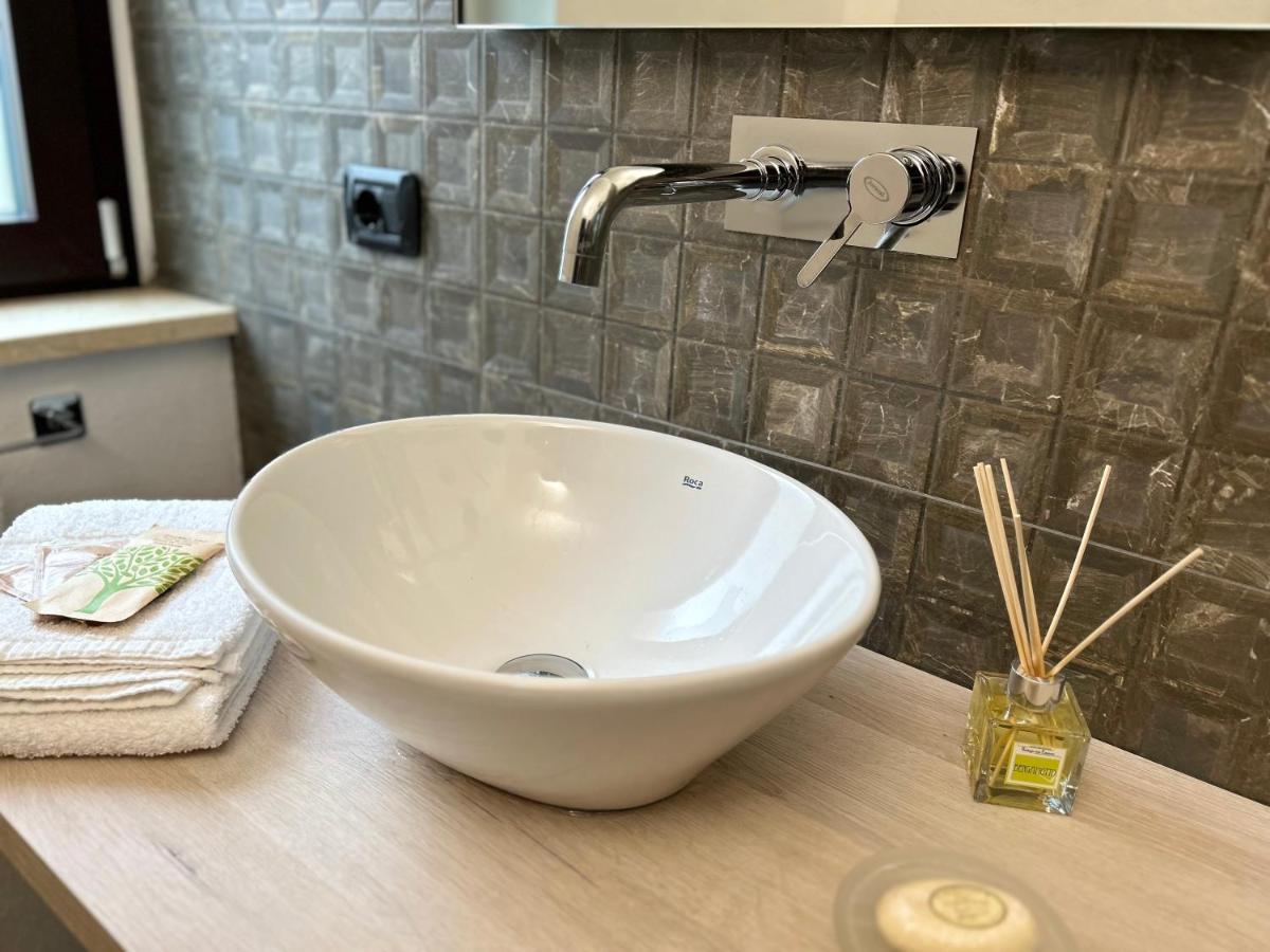 مبيت وإفطار لا كاستيلا Relais Ruggiero المظهر الخارجي الصورة