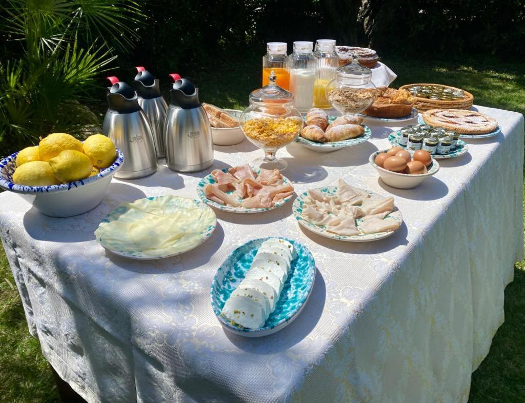 مبيت وإفطار لا كاستيلا Relais Ruggiero المظهر الخارجي الصورة