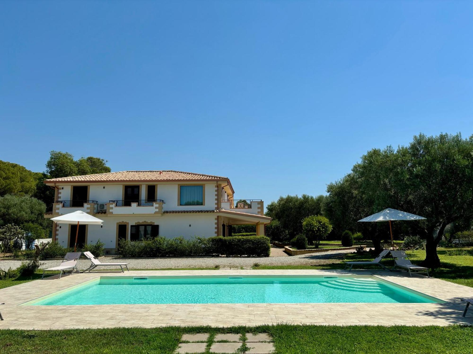 مبيت وإفطار لا كاستيلا Relais Ruggiero المظهر الخارجي الصورة